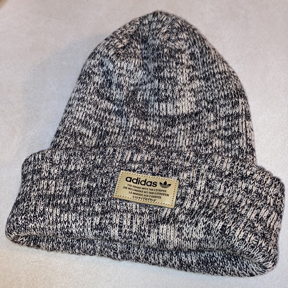 Adidas beanie